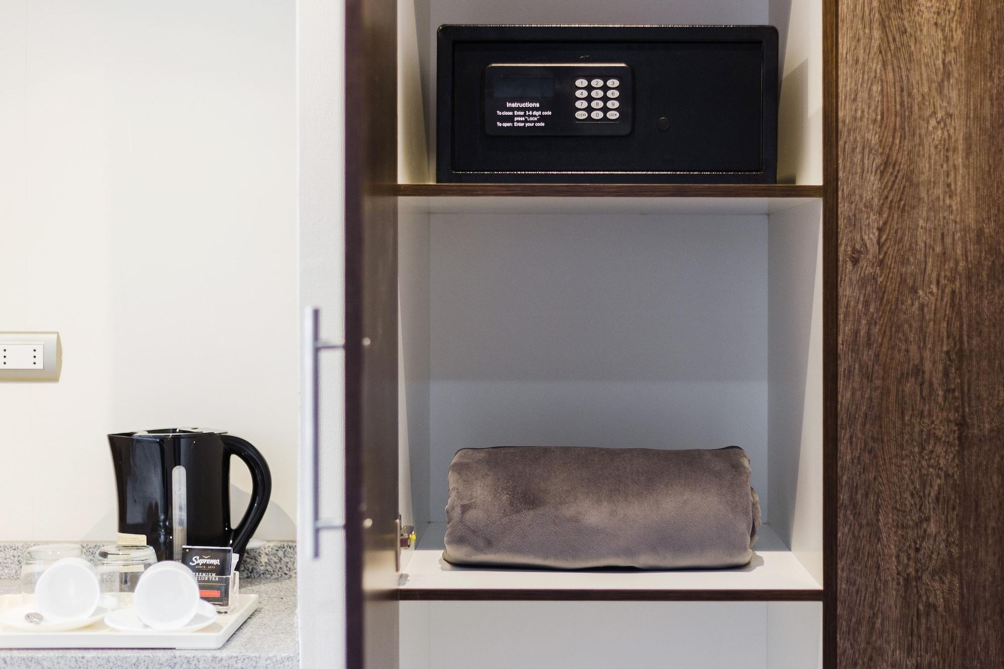 Nobile Hotel Estacion Central Σαντιάγκο Εξωτερικό φωτογραφία