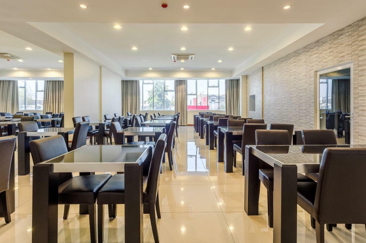 Nobile Hotel Estacion Central Σαντιάγκο Εξωτερικό φωτογραφία